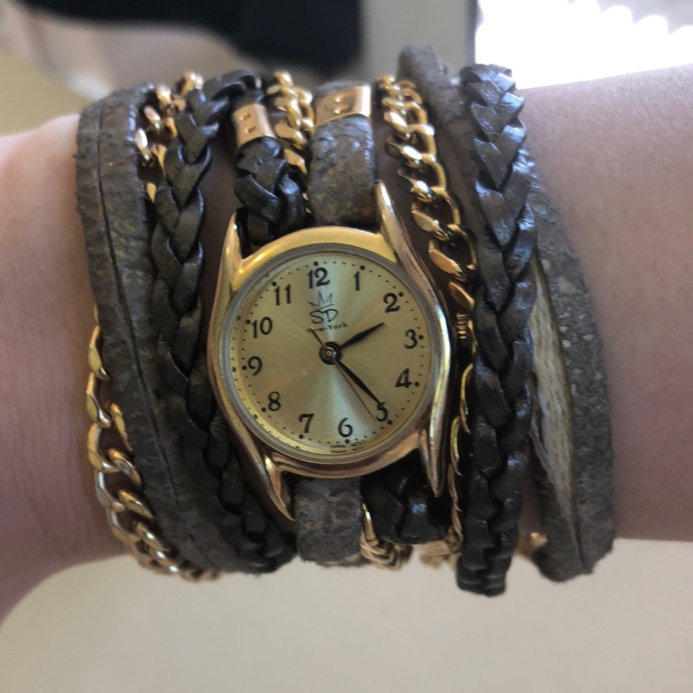 Sara Designs NYC wrap wristwatch